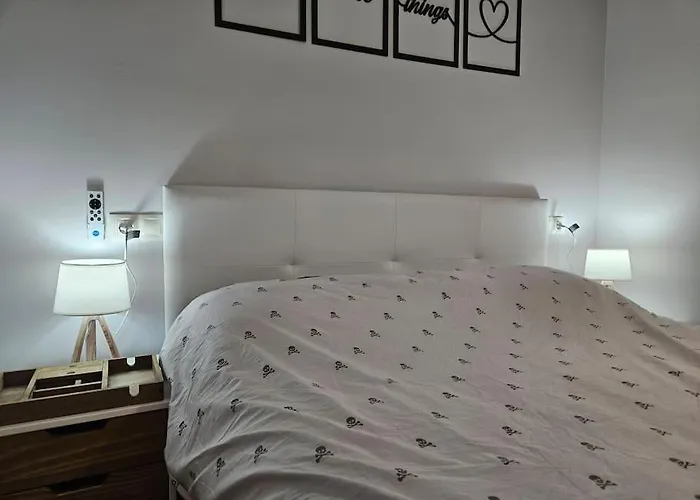 Apartament 21a03 Atico Moderno Cabanaquinta By R2r Consulting