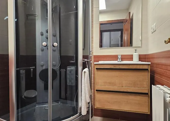 Apartament 21a03 Atico Moderno Cabanaquinta By R2r Consulting